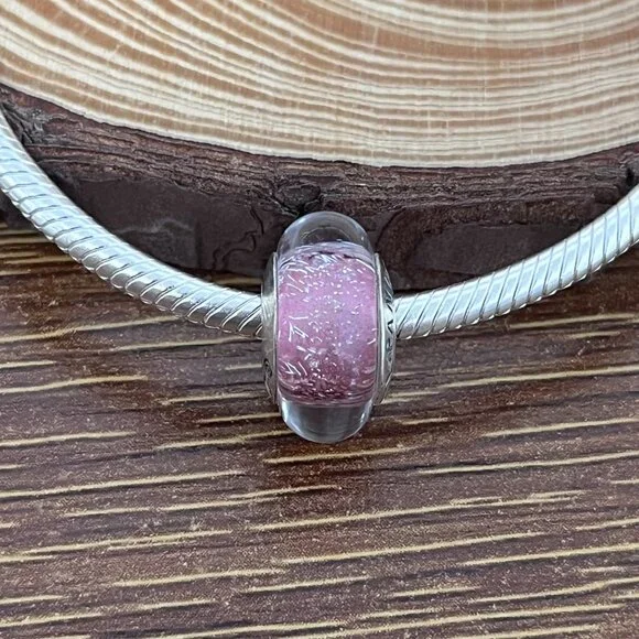 Murano Glass Rapunzel's Signature Color Iridescent Pink Facetted Bead Charm - Picture 3 of 7